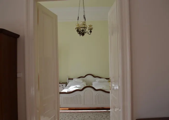 Apartment Gabriella Szallas Tabor Utca 5 *