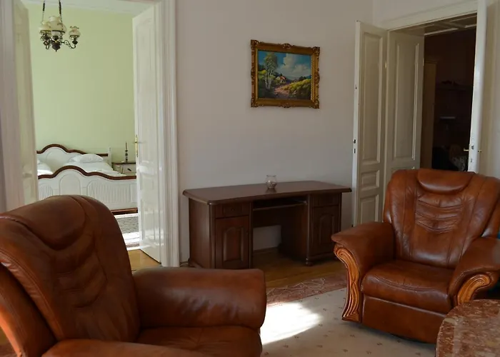 Apartment Gabriella Szallas Tabor Utca 5 *